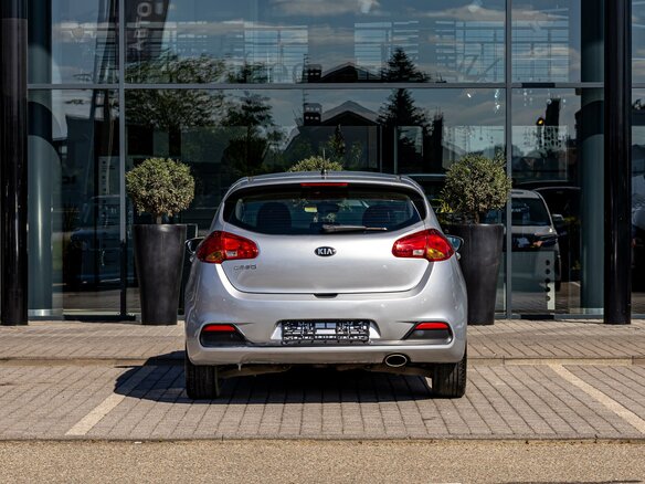 2013 Kia Ceed II, серебристый, 795000 рублей - вид 4