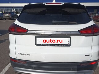 2024 Geely Atlas Pro, белый, 2300000 рублей, вид 5