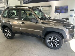 2026 Lada (ВАЗ) Niva Travel I Рестайлинг, коричневый, 1719630 рублей, вид 5