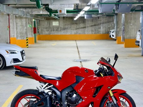 2022 Honda CBR 600RR, красный, 949000 рублей, вид 1