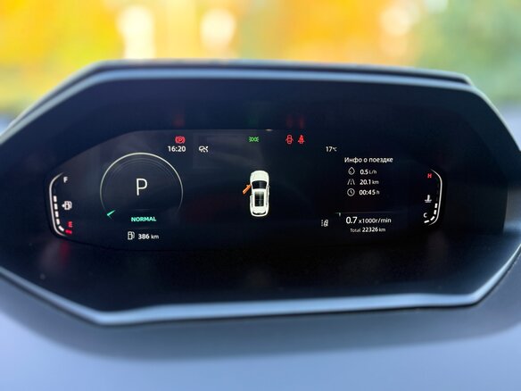 2024 Changan UNI-S I, чёрный, 2200000 рублей - вид 10