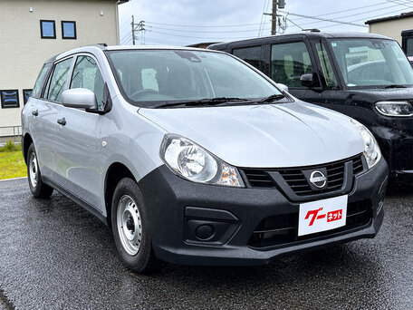2022 Nissan AD III Рестайлинг, серебристый, 950000 рублей, вид 3