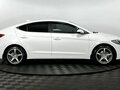 2017 Hyundai Elantra VI (AD), белый, 1600000 рублей - вид 4