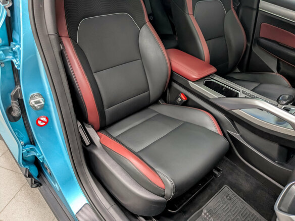 2023 Geely Coolray I, синий, 1815000 рублей - вид 24