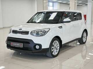 2017 Kia Soul II Рестайлинг, белый, 1153000 рублей, вид 1