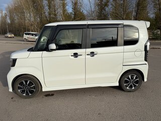 2020 Honda N-BOX II Рестайлинг, белый, 1050000 рублей, вид 5