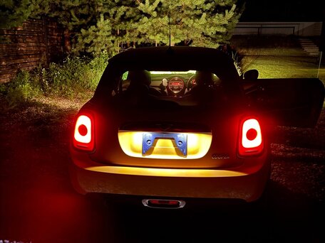 2014 Mini Hatch Cooper III (F55/F56), оранжевый, 880000 рублей, вид 5