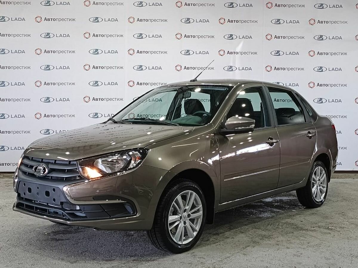 Открыть фотографии: Lada (ВАЗ) Granta I Рестайлинг