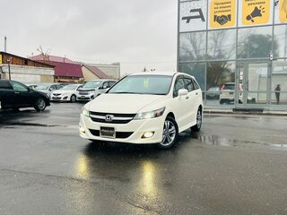2010 Honda Stream II Рестайлинг, белый, 1279000 рублей, вид 1