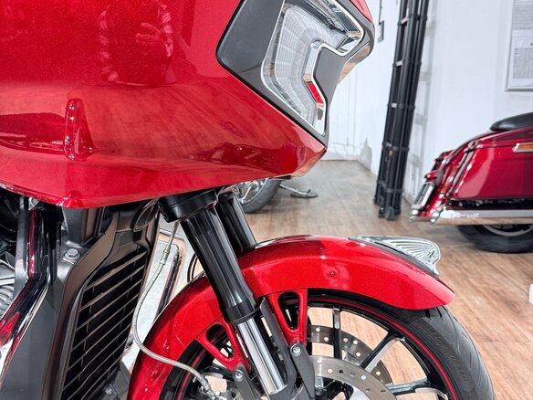 2021 Indian Challenger, красный, 2499000 рублей - вид 31