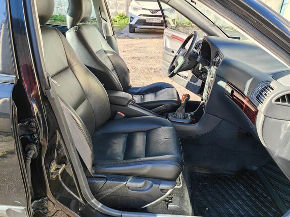 2002 Volvo S40 I Рестайлинг, чёрный, 295000 рублей - вид 11