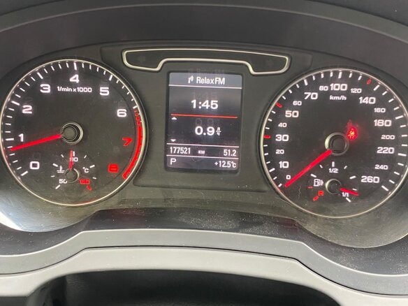 2012 Audi Q3 I (8U), белый - вид 8