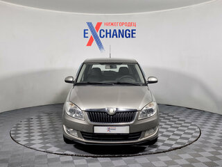 2010 Skoda Fabia II Рестайлинг, серый, 429000 рублей, вид 1