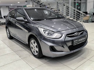 2012 Hyundai Solaris I, серый, 530000 рублей, вид 3