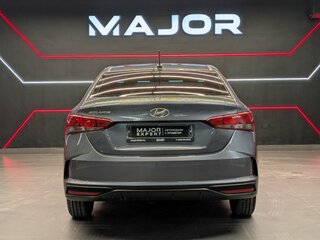 2022 Hyundai Solaris II Рестайлинг, серый, 1750000 рублей, вид 3