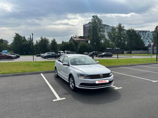 2016 Volkswagen Jetta VI Рестайлинг, белый, 1595000 рублей, вид 3