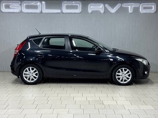 2009 Hyundai i30 I, чёрный, 790000 рублей, вид 4