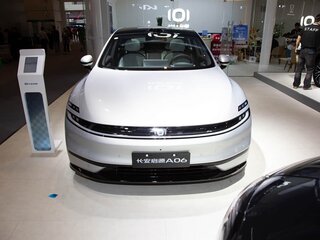 2026 Changan Qiyuan A06 28.39 kWh, серебристый, 2620000 рублей, вид 1