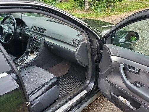 2003 Audi A4 II (B6), чёрный - вид 4