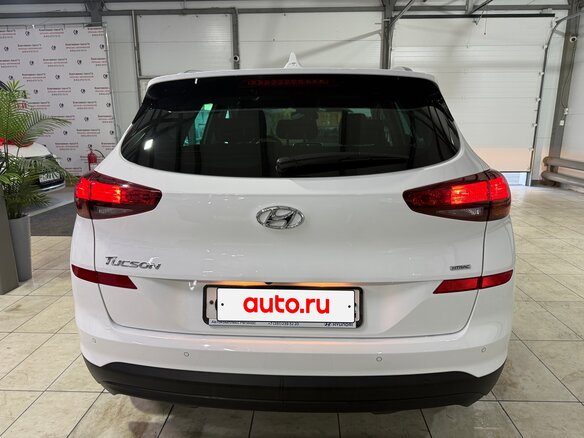 2020 Hyundai Tucson III Рестайлинг, белый, 2700000 рублей - вид 10