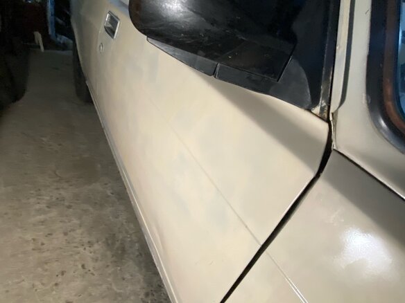 1996 Lada (ВАЗ) 2105, бежевый, 40000 рублей - вид 5
