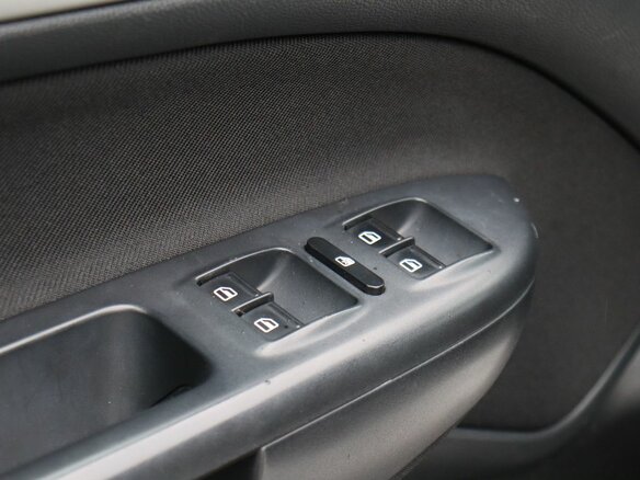 2011 Skoda Octavia II (A5) Рестайлинг, белый, 690000 рублей - вид 14