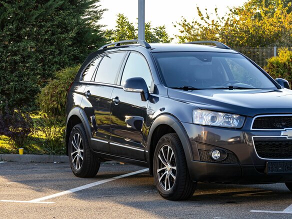 2013 Chevrolet Captiva I Рестайлинг 2, серый, 1695000 рублей - вид 6