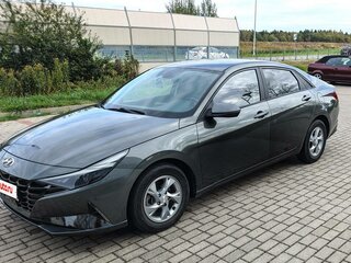 2021 Hyundai Avante VII, серый, 2190000 рублей, вид 3