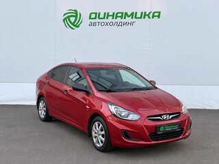 2014 Hyundai Solaris I, красный, 795000 рублей, вид 3