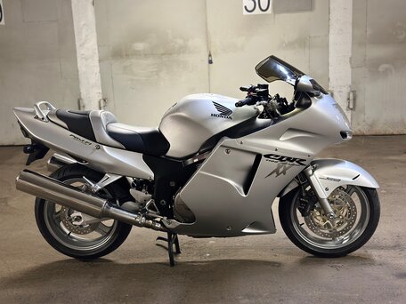 2003 Honda CBR 1100 XX, серый, 598000 рублей, вид 1