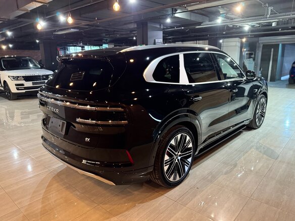 2026 Zeekr 8X 55 kWh, чёрный, 11200000 рублей - вид 6