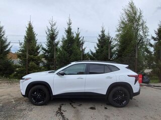 2023 Chevrolet Trax II, белый, 2500000 рублей, вид 2