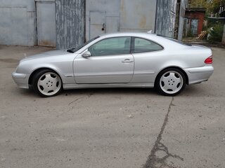 2000 Mercedes-Benz CLK-Класс 230 I (W208) Рестайлинг, серебристый, 750000 рублей, вид 2