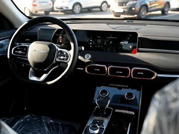 2026 Jetour X70+ I Рестайлинг, серый, 3099000 рублей - вид 14