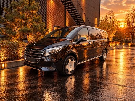 2026 Mercedes-Benz V-Класс Extra Long 300 d экстра длинный III (W447) Рестайлинг 2, чёрный, 13990000 рублей, вид 1
