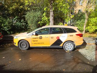 2017 Ford Focus III Рестайлинг, жёлтый, 436000 рублей, вид 5