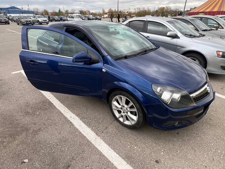 2010 Opel Astra GTC H Рестайлинг, синий, 650000 рублей, вид 3