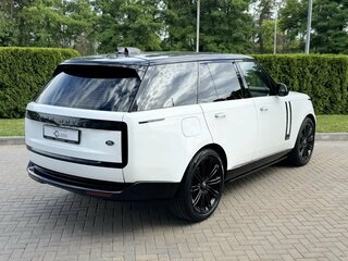 2024 Land Rover Range Rover P530 MHEV V, белый, 19500000 рублей, вид 3