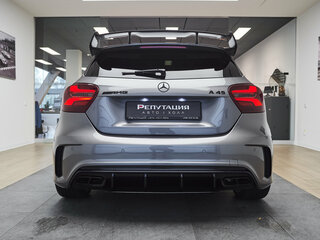 2017 Mercedes-Benz A-Класс AMG 45 AMG I (W176) Рестайлинг, серебристый, 2790000 рублей, вид 5