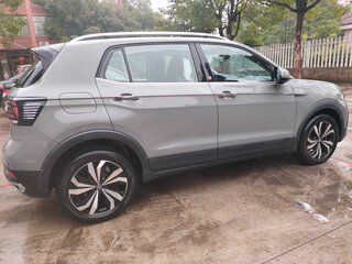 2022 Volkswagen T-Cross I (China Market), серый, 1429000 рублей, вид 5
