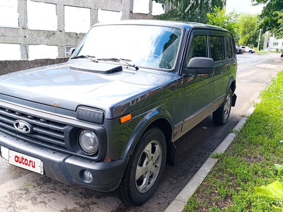 2018 Lada (ВАЗ) 2131 (4x4) Urban I, серый, 680000 рублей - вид 2