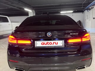 2022 BMW 5 серии 530i VII (G30/G31/G38) Рестайлинг, синий, 5350000 рублей, вид 4