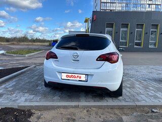 2012 Opel Astra J, белый, 520000 рублей, вид 3