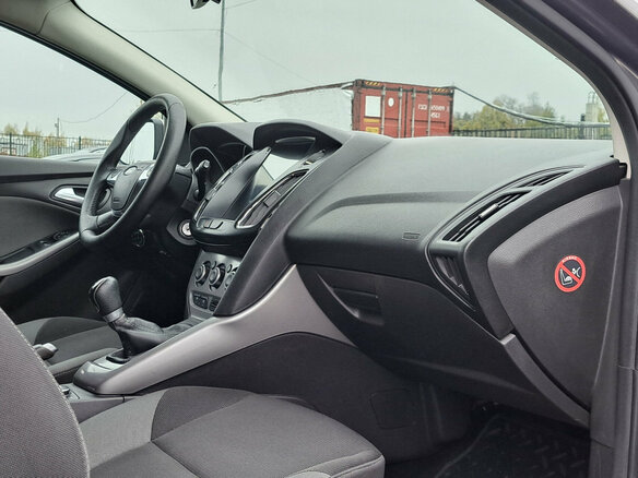 2013 Ford Focus III, коричневый - вид 10