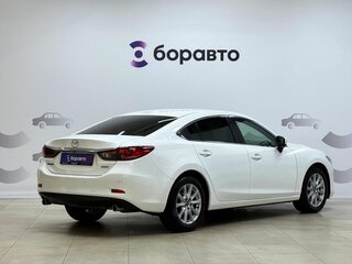 2017 Mazda 6 III (GJ) Рестайлинг, белый, 1850000 рублей, вид 4