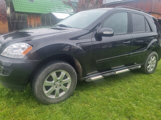 2005 Mercedes-Benz M-Класс 350 II (W164), чёрный, 800000 рублей, вид 2