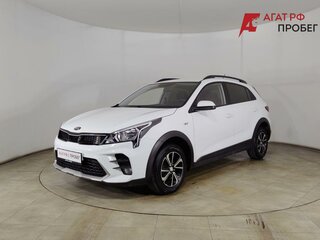 2021 Kia Rio X IV Рестайлинг, белый, 1750000 рублей, вид 1