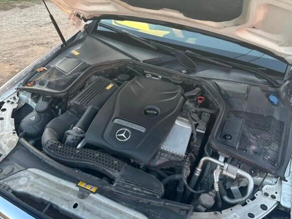 2016 Mercedes-Benz C-Класс 180 IV (W205), белый, 2630000 рублей - вид 22