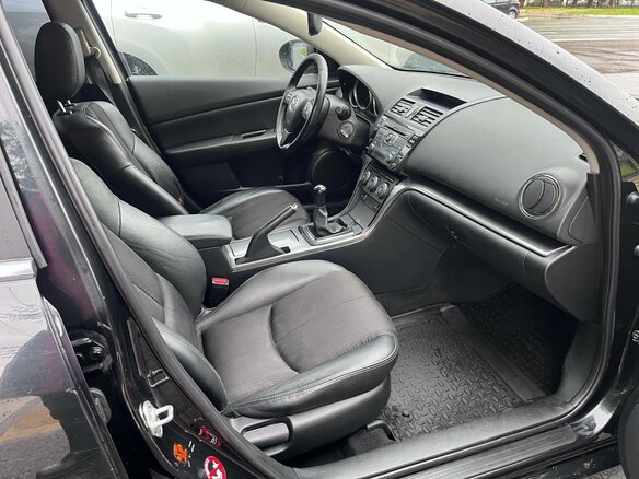 2010 Mazda 6 II (GH) Рестайлинг, чёрный, 750000 рублей - вид 9