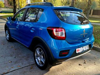 2022 Renault Sandero Stepway II Рестайлинг, голубой, 1220000 рублей, вид 4